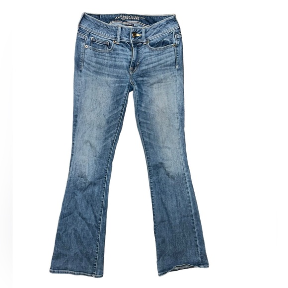 American Eagle Outfitters Denim - American Eagle Kick Boot Super Stretch Jeans Medium Wash Women’s Size 2